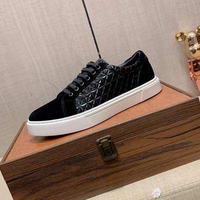 Picture of Louis Vuitton Shoes _SKULVsz38-44jyh120315167